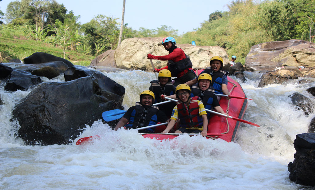 rafting di bogor cisadane